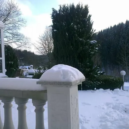 Haus Am Waldrand * Meschede